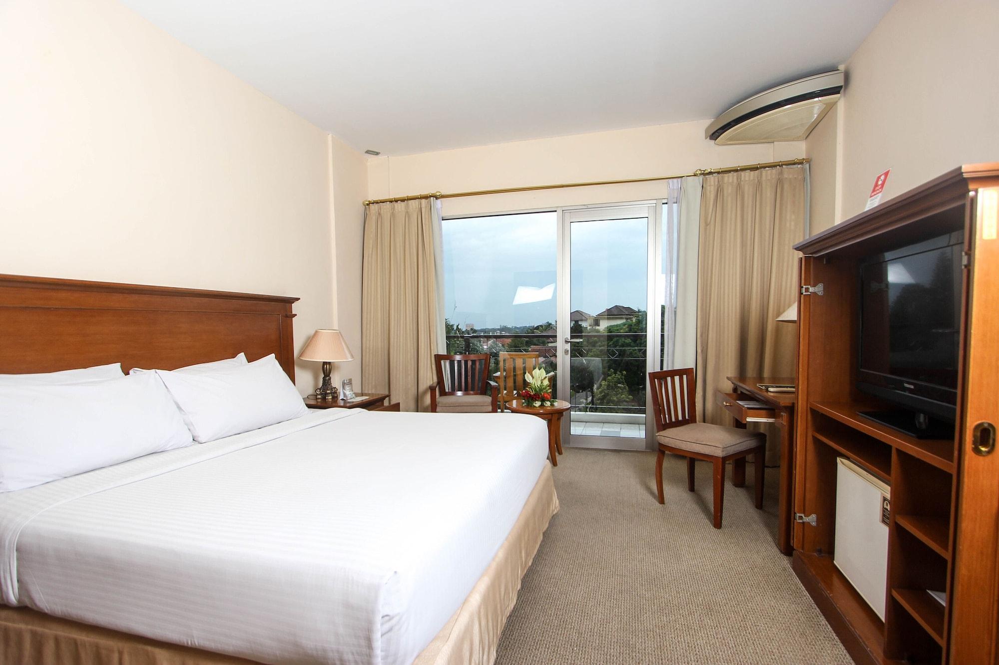 The Jayakarta Suites Бандунг Экстерьер фото