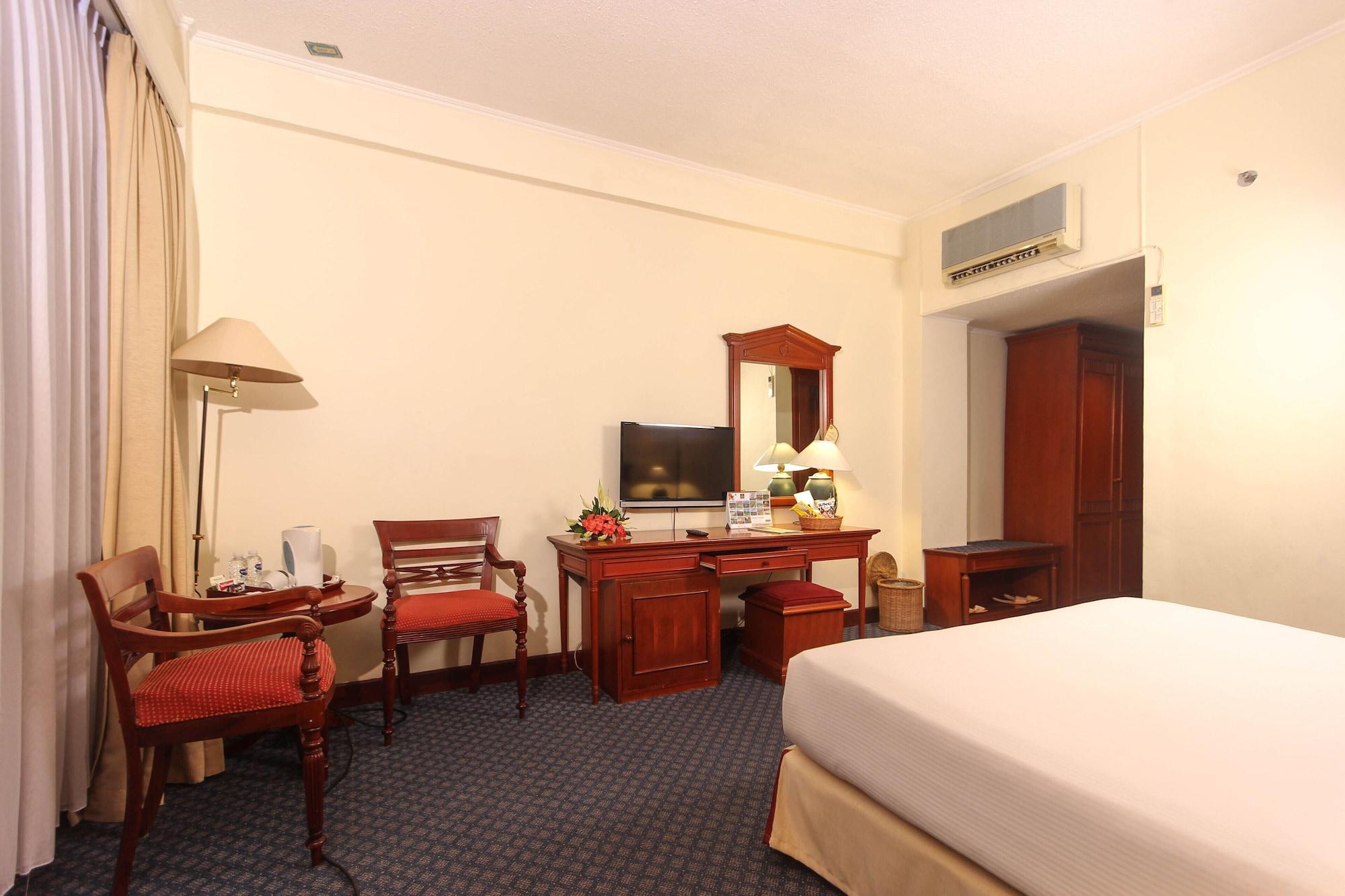 The Jayakarta Suites Бандунг Экстерьер фото