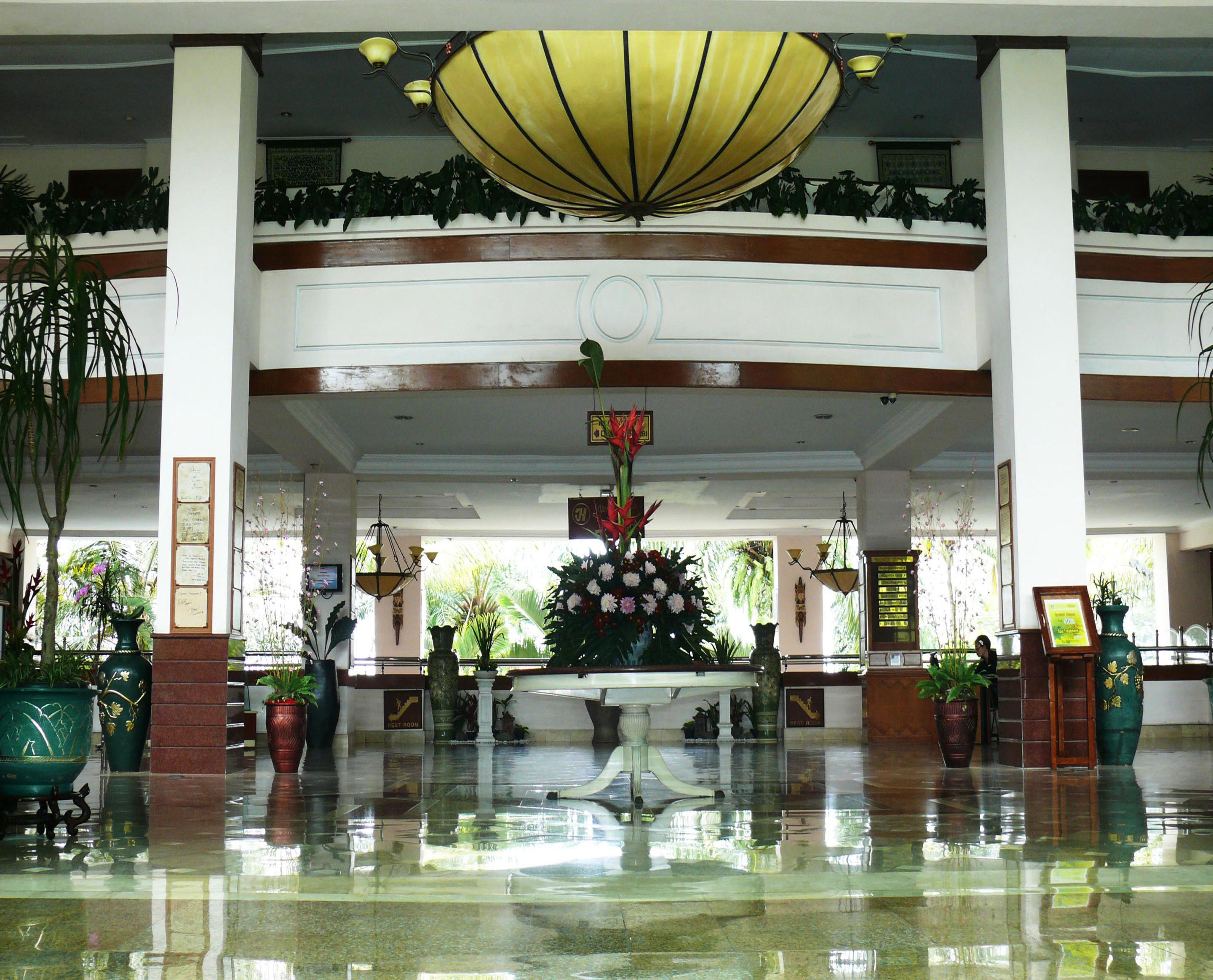 The Jayakarta Suites Бандунг Экстерьер фото