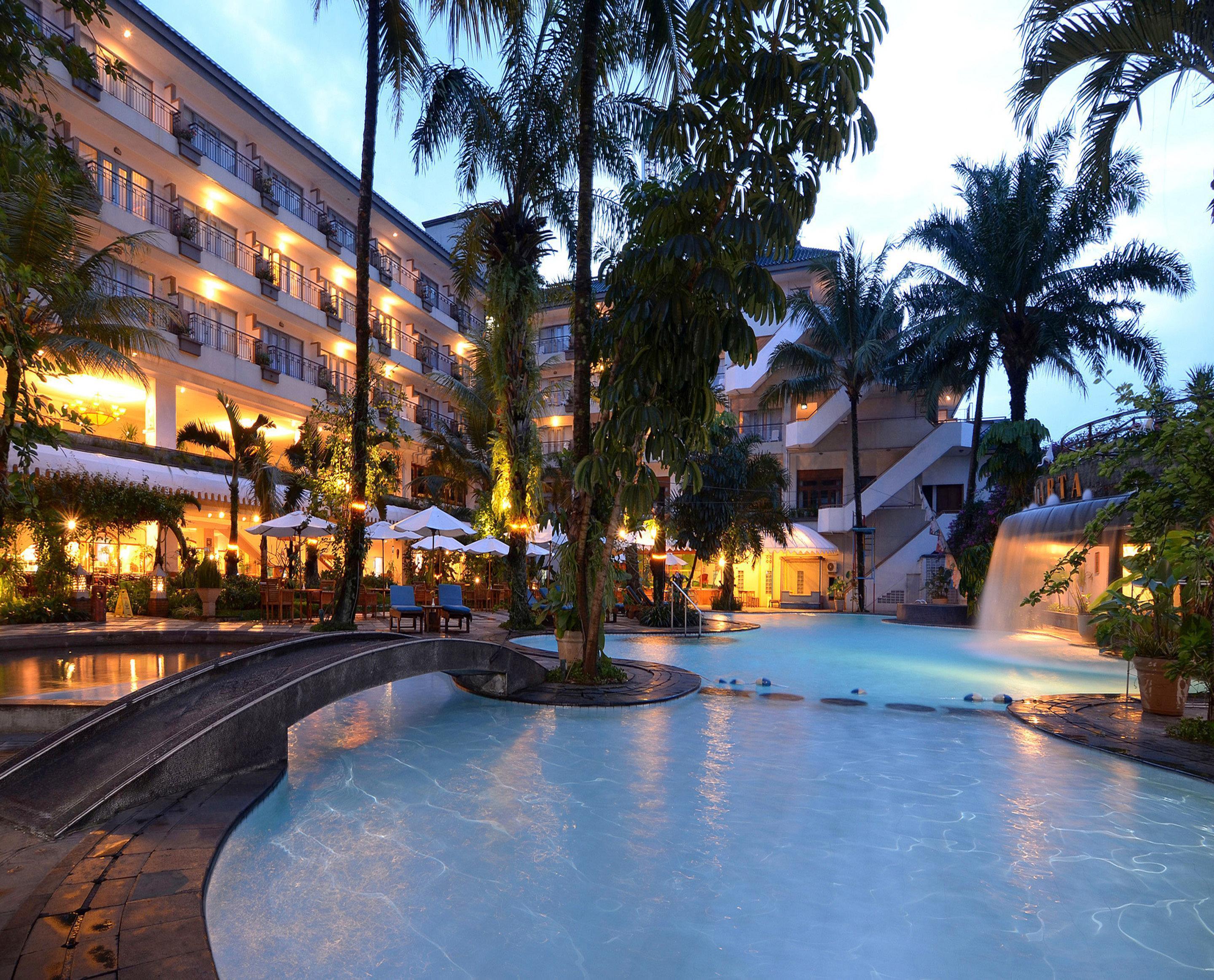 The Jayakarta Suites Бандунг Экстерьер фото