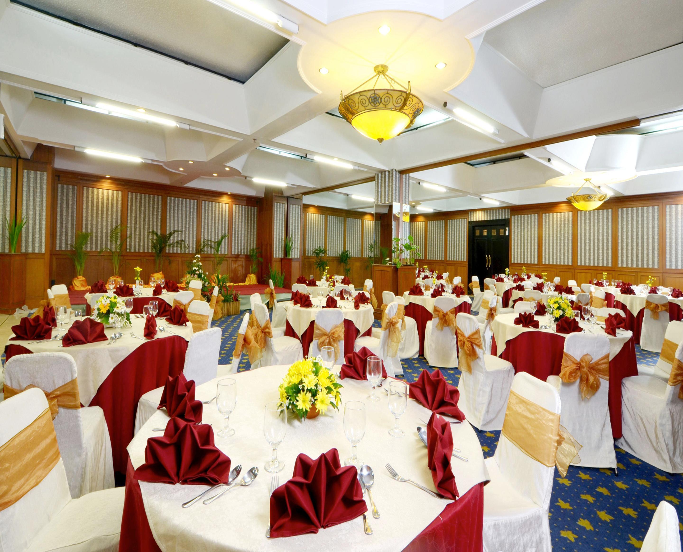 The Jayakarta Suites Бандунг Экстерьер фото