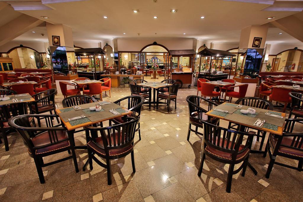 The Jayakarta Suites Бандунг Экстерьер фото