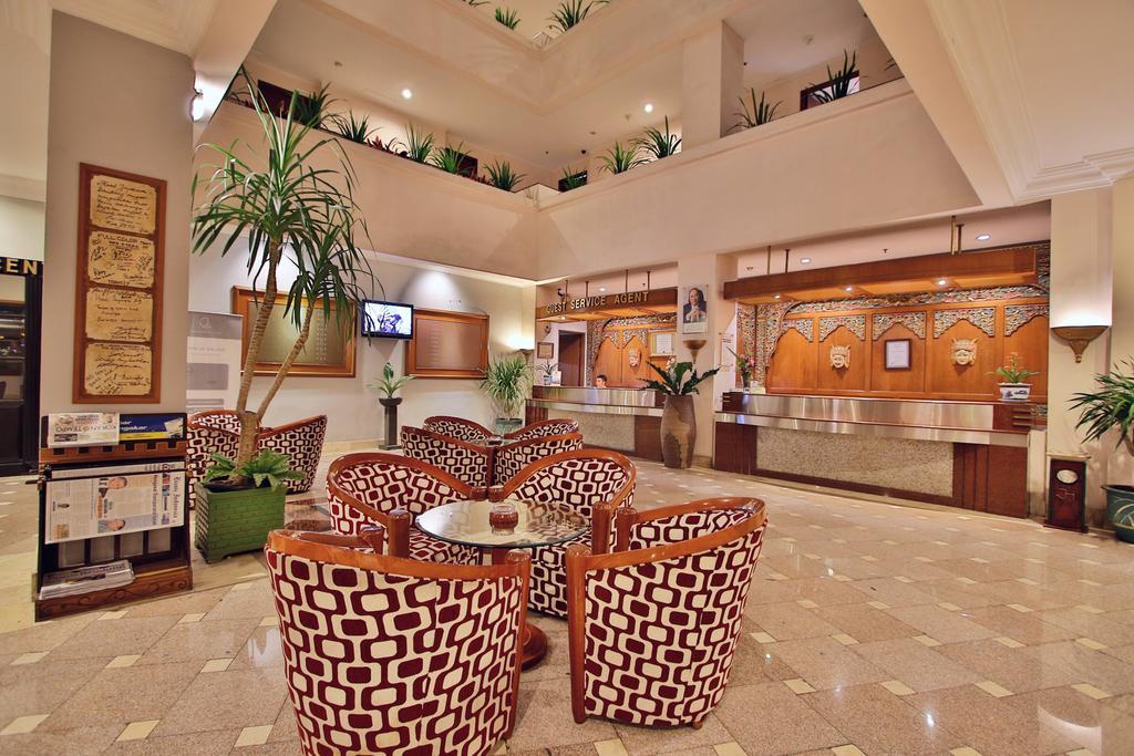 The Jayakarta Suites Бандунг Экстерьер фото